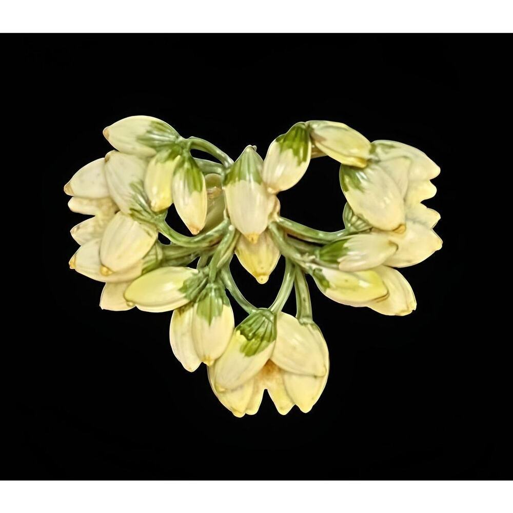 Vintage 1940s Sandor White & Green Enameled Floral Brooch Pin Signed